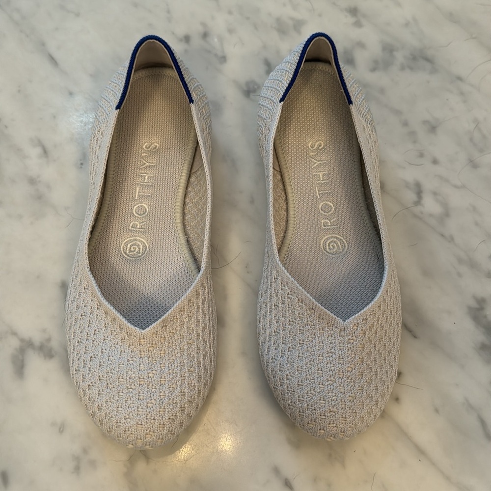 Size 6.5 white honeycomb Rothy’s - Picture 4 of 4
